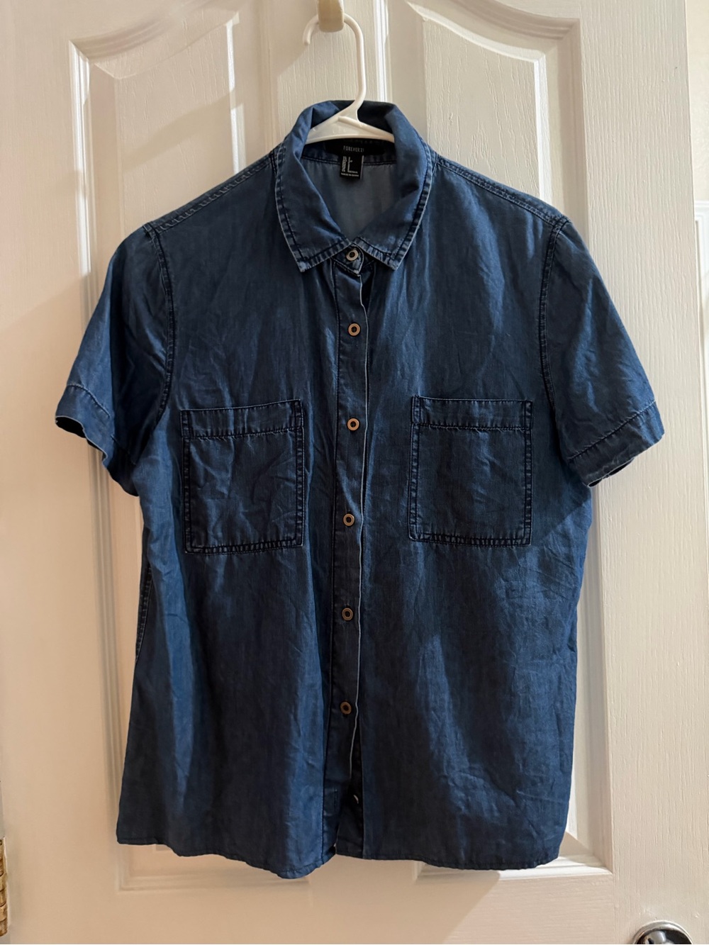 Forever 21 Chambray Short-Sleeve Button Down Shirt